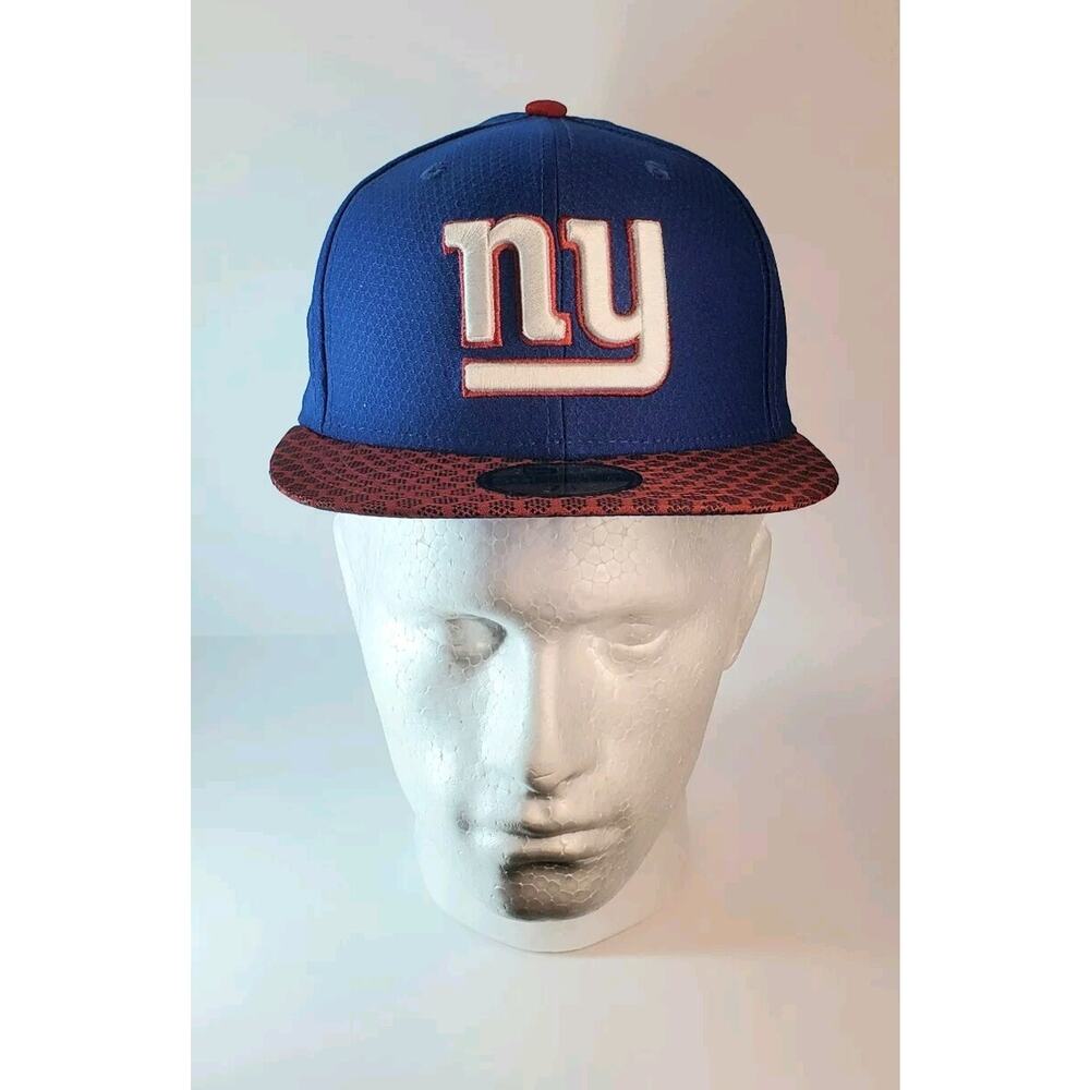 New Era 59Fifty Size 7 1/4 Mens Cap NFL New York Giants Sideline Royal Blue Red